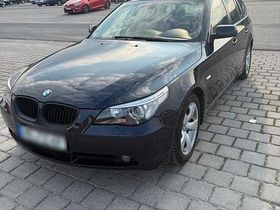 Gebraucht BMW 525 218 PS (160 kW) 2007 Blau Kleinwagen