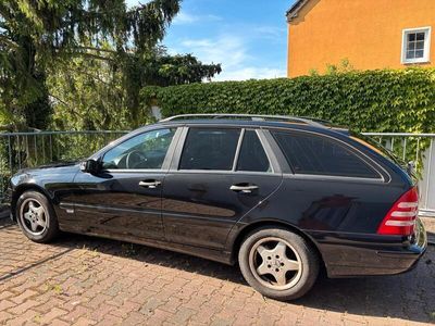 Mercedes C220