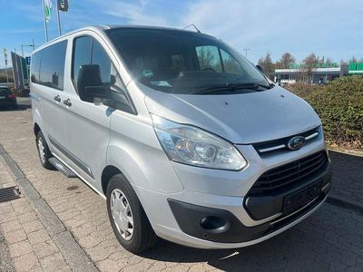 Gebraucht Ford Transit Trend 105 PS (77 kW) 2017 Silber Kombi