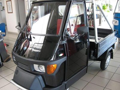 Neu Piaggio APE 2025 Rot