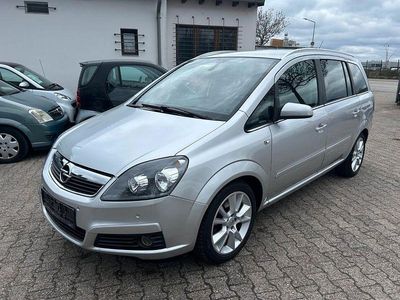 Gebraucht Opel Zafira Catch Me 140 PS (102 kW) 2007 Silber Van / Kleinbus