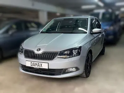 Gebraucht Skoda Fabia Joy 110 PS (80 kW) 2016 Brilliantsilber metallic Limousine