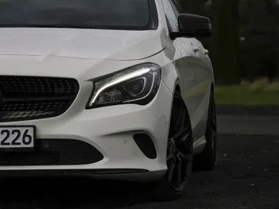 Gebraucht Mercedes CLA180 Shooting Brake Edition 122 PS (89 kW) 2017 Weiß Kombi