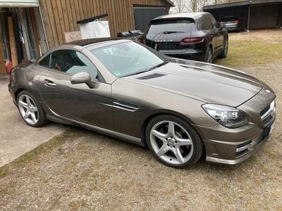 Second-hand Mercedes SLK250 AMG line 150 CP (110 kW) 2014 Gri Cabrio