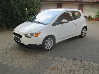 Gebraucht Mitsubishi Colt 75 PS (55 kW) 2013 Violett Kleinwagen
