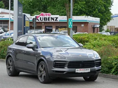 Gebraucht Porsche Cayenne Coupe 462 PS (339 kW) 2020 Grau Coupé