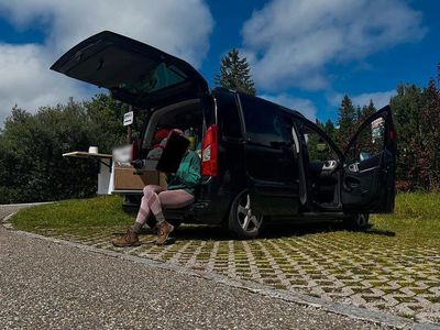 Gebraucht Peugeot Partner Tepee 120 PS (88 kW) 2012 Schwarz Van / Kleinbus