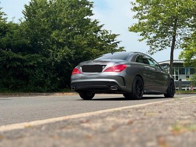 Mercedes CLA200