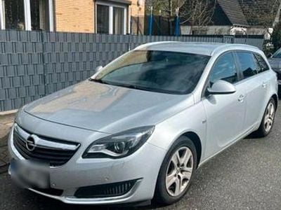 Usata Opel Insignia 140 CV (102 kW) 2015 Grigio Station wagon