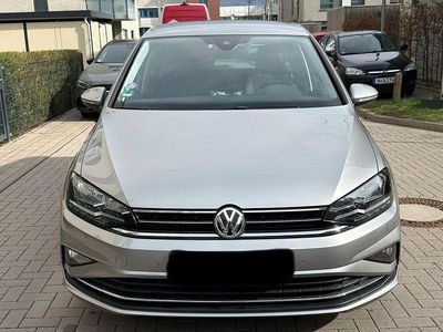 Gebraucht VW Golf VII Join 131 PS (96 kW) 2018 Tungsten silver Limousine