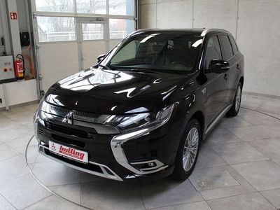 Gebraucht Mitsubishi Outlander P-HEV Intro Edition 224 PS (164 kW) 2019 Rubinschwarz SUV