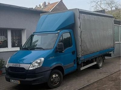 Gebraucht Iveco Daily 210 PS (154 kW) 2014 Blau