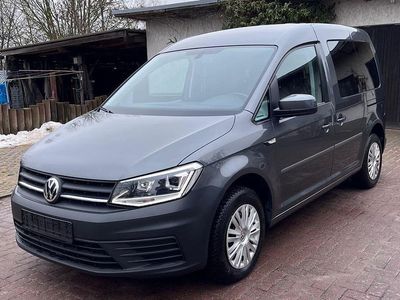 Gebraucht VW Caddy Trendline 102 PS (75 kW) 2016 Grau Van / Kleinbus