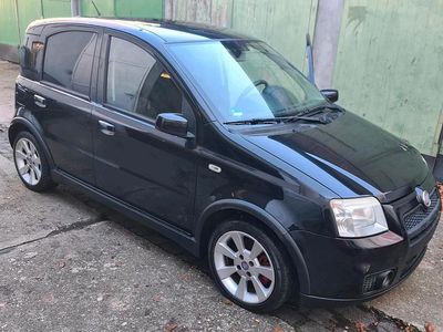 Second-hand Fiat Panda Sport 100 CP (73 kW) 2010 Negru Hatchback