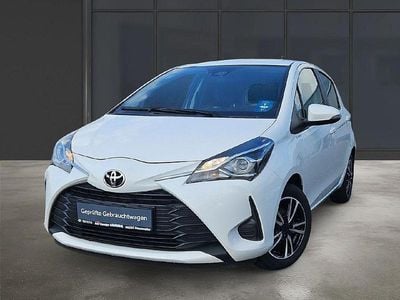 Gebraucht Toyota Yaris Comfort 72 PS (52 kW) 2020 Schneeweiß Limousine