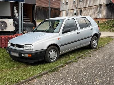 Usata VW Golf III 75 CV (55 kW) 1992 Argento Utilitaria