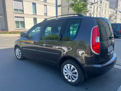 Używany Skoda Roomster Style 86 KM (63 kW) 2009 Brązowy Minivan
