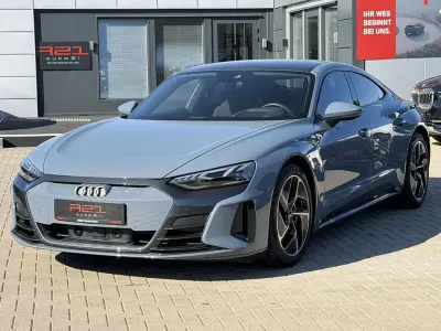 Gebraucht Audi e-tron GT quattro Ambiente 350 kW (476 PS) 2022 Grau Limousine