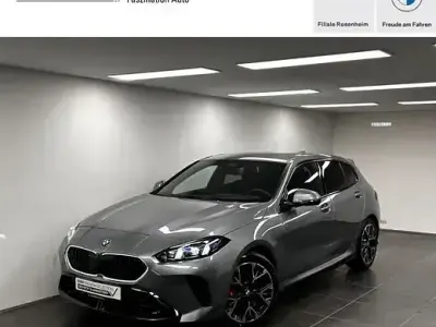 Gebraucht BMW 116 Shadowline 122 PS (89 kW) 2025 Skyscraper grau Kleinwagen