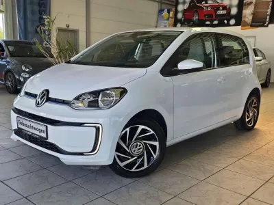Gebraucht VW e-up! 61 kW (83 PS) 2023 Weiß Kleinwagen