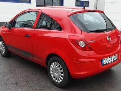Gebraucht Opel Corsa Selection 69 PS (50 kW) 2013 Rot Kleinwagen
