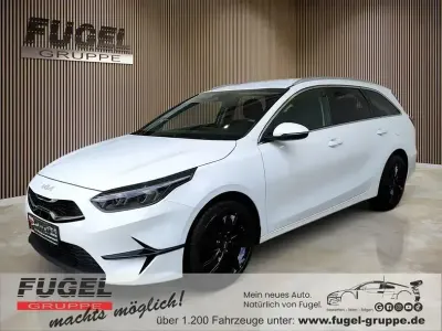 Gebraucht Kia Ceed Sportswagon 140 PS (102 kW) 2024 Weiß Kombi