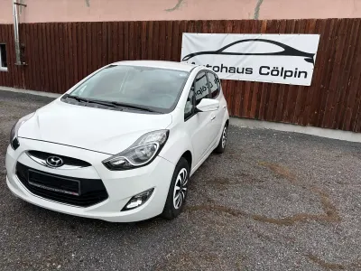 Gebraucht Hyundai ix20 Classic 90 PS (66 kW) 2012 Weiß Kleinwagen