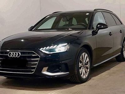 Second-hand Audi A4 Advanced 150 CP (110 kW) 2022 Negru Break
