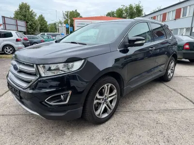 Gebraucht Ford Edge Titanium 209 PS (153 kW) 2017 Iridiumschwarz metallic SUV