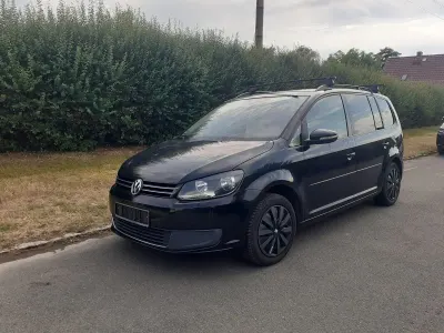 Gebraucht VW Touran 105 PS (77 kW) 2012 Schwarz Van / Kleinbus