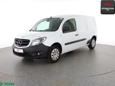 Gebraucht Mercedes Citan 111 116 PS (85 kW) 2020 Weiß Van / Kleinbus