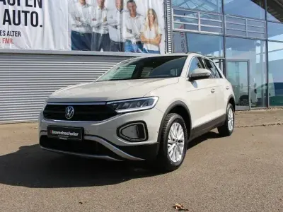 Gebraucht VW T-Roc Life 150 PS (110 kW) 2025 Grau SUV