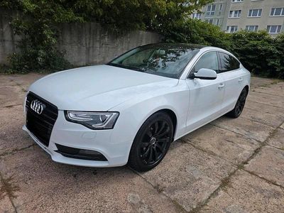Gebraucht Audi A5 Sportback 179 PS (131 kW) 2015 Weiß Kleinwagen