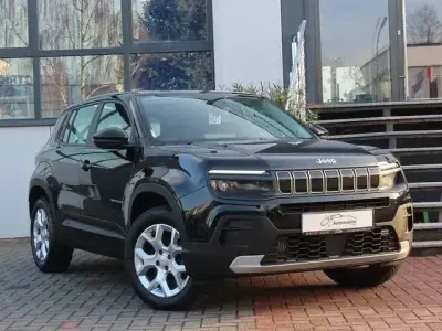 Begagnad Jeep Avenger 101 HK (74 kW) 2023 Svart SUV