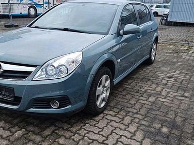 Usado Opel Signum Cosmo 150 HP (110 kW) 2005 Citadino