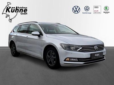 Gebraucht VW Passat Comfortline 150 PS (110 kW) 2018 Silber Kombi