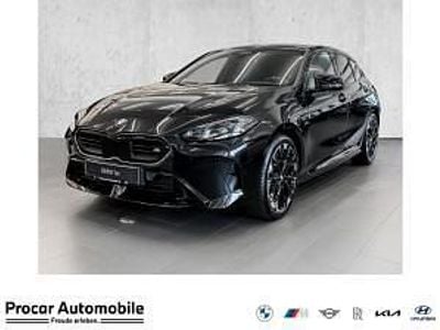 Nouă BMW M135 M Sport 300 CP (220 kW) 2026 Negru Hatchback