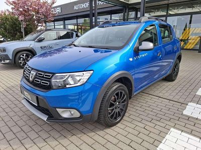 Second-hand Dacia Sandero Prestige 90 CP (66 kW) 2019 Albastru Hatchback