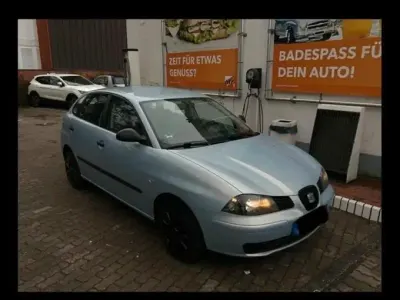 Gebraucht Seat Ibiza 75 PS (55 kW) 2004 Silber Kleinwagen
