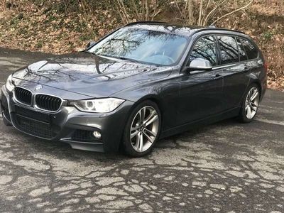 gebraucht BMW 320 320 i Touring M Aut. Sport Line NAVI PANO BI XENON