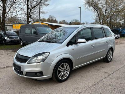 gebraucht Opel Zafira 2.2 direct Automatik Bi-Xenon 7-Sitzer