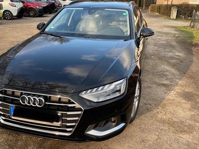 Schwarz Gebraucht 2021 Audi A4 Kombi | 21.700 € (Etwas zu teuer)