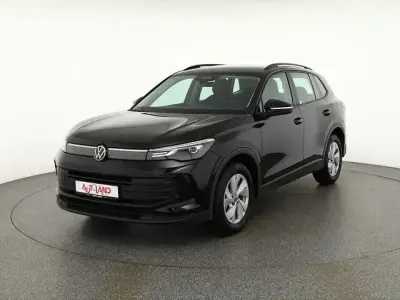 Gebraucht VW Tiguan 131 PS (96 kW) 2025 Schwarz SUV