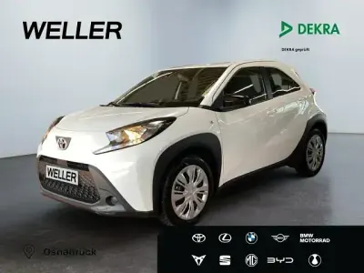 Gebraucht Toyota Aygo X Business Edition 72 PS (52 kW) 2025 Weiss SUV