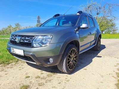 Usata Dacia Duster Prestige 110 CV (80 kW) 2014 Verde SUV