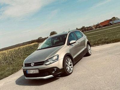 Usata VW Polo Cross 90 CV (66 kW) 2016 Beige Utilitaria