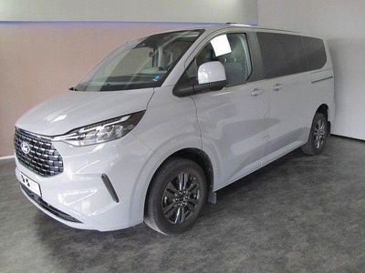 Second-hand Ford Tourneo Titanium 136 CP (100 kW) 2024 Gri Monovolum
