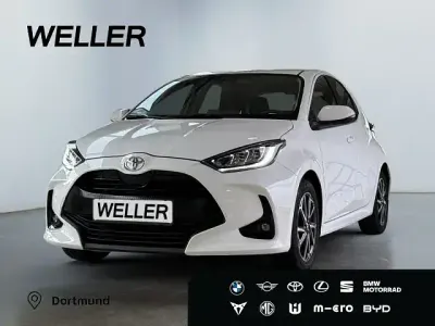 Second-hand Toyota Yaris Hybrid Team 116 CP (85 kW) 2023 Alb Hatchback