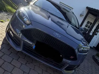 Gebraucht Ford Focus Sport 250 PS (183 kW) 2018 Kombi