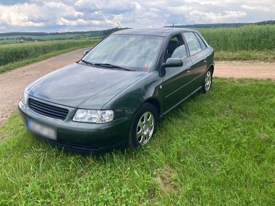 gebraucht Audi A3 1.8 4 türig AHK